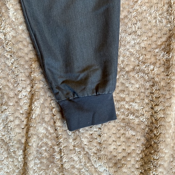 High Waisted Zamora™ Jogger Scrub Pants - Picture 4 of 7